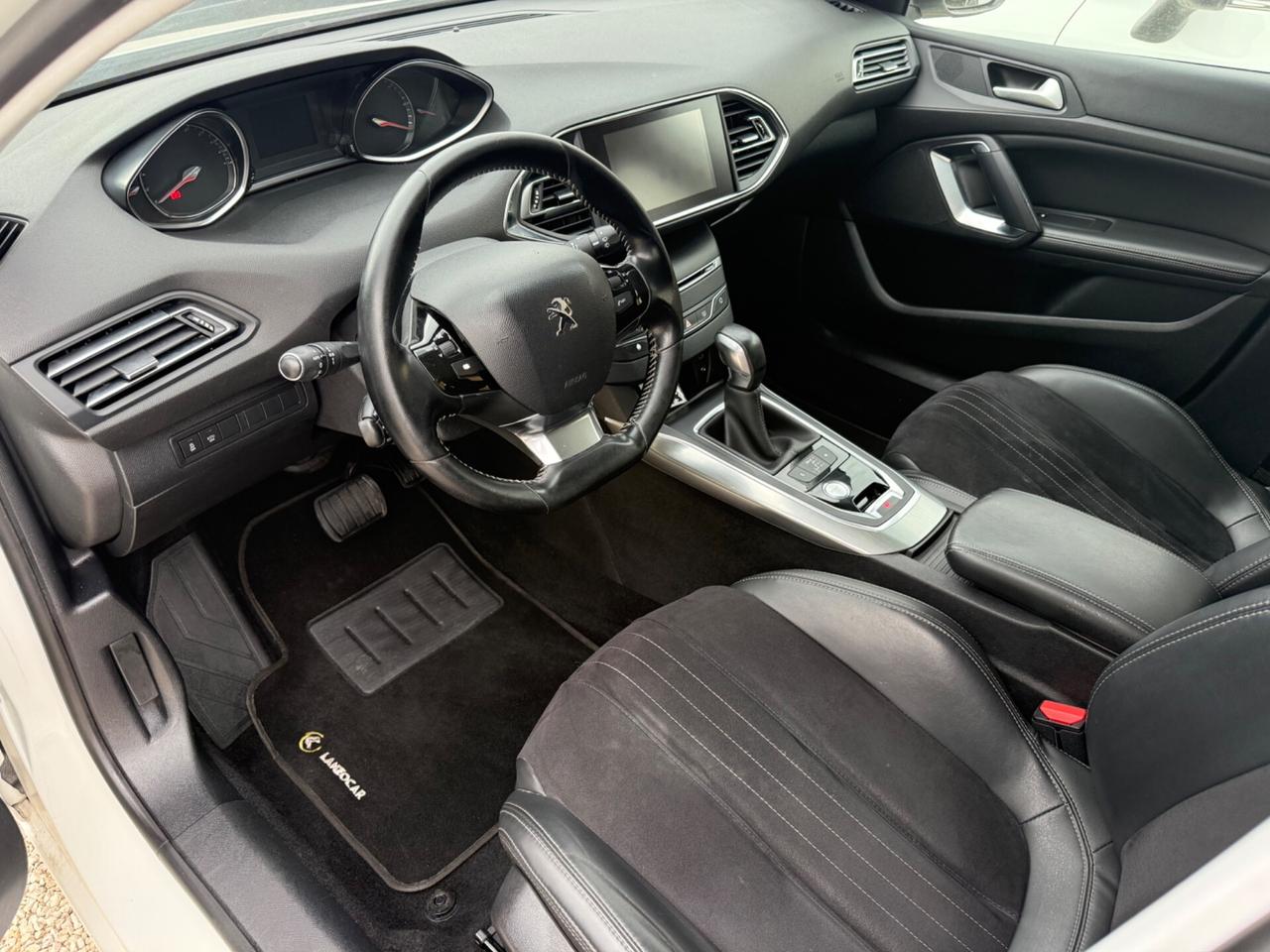 Peugeot 308 BlueHDi 120 S&S EAT6 Allure