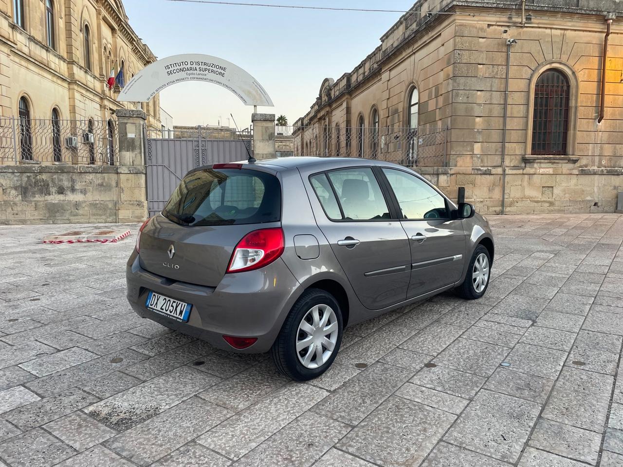 Renault Clio 1.5 dCi km 130 mila