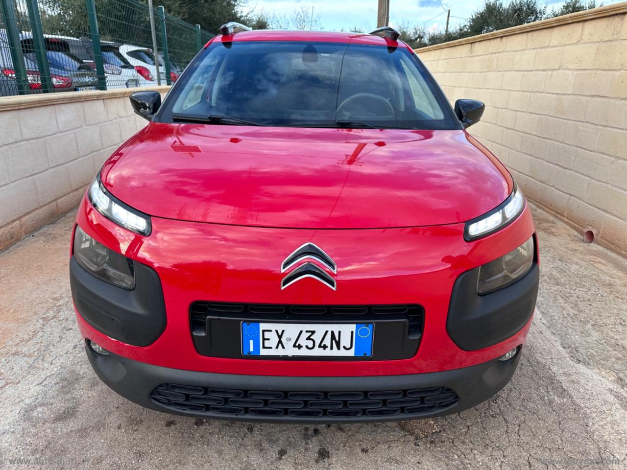 CITROEN C4 Cactus BlueHDi 100 S&S Shine