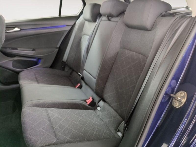 Volkswagen Golf 8 serie 2.0 TDI 115 CV SCR Life