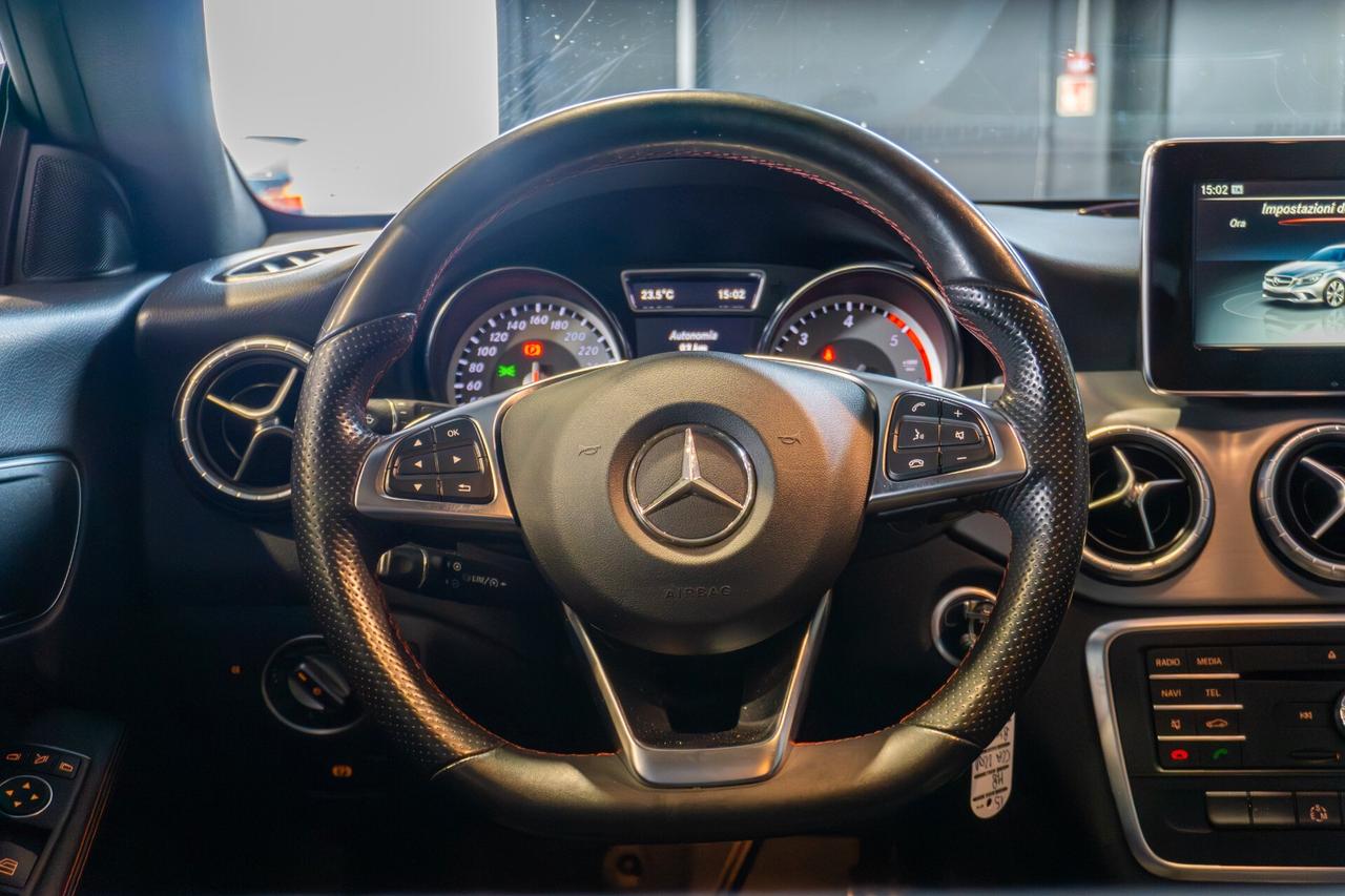 Mercedes-benz CLA 220 CDI 4MATIC Premium auto