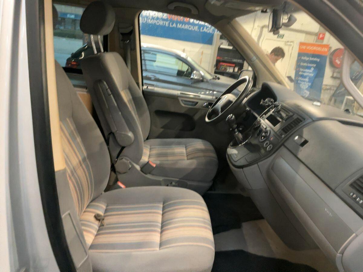 Volkswagen T5 California 2.5tdi 130cv