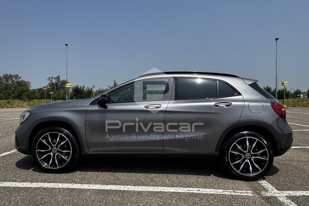 MERCEDES GLA 180 d Automatic Sport