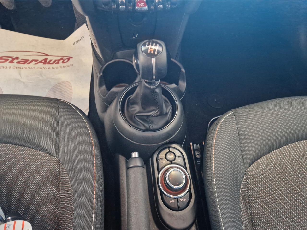 Mini Mini 1.5 One 5 porte FIRST