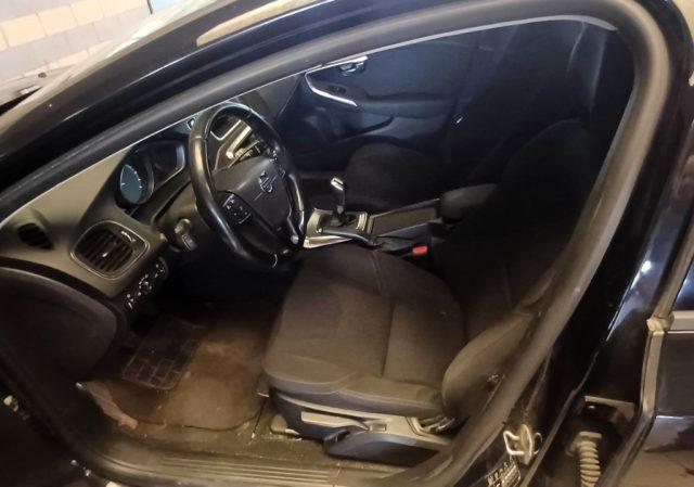 VOLVO V40 D2 1.6 Business