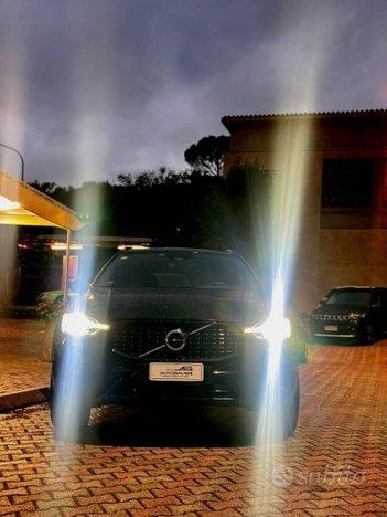 Volvo xc 60 T6 PLUG-IN AWD AUTO RECHARGE R-DESIGN