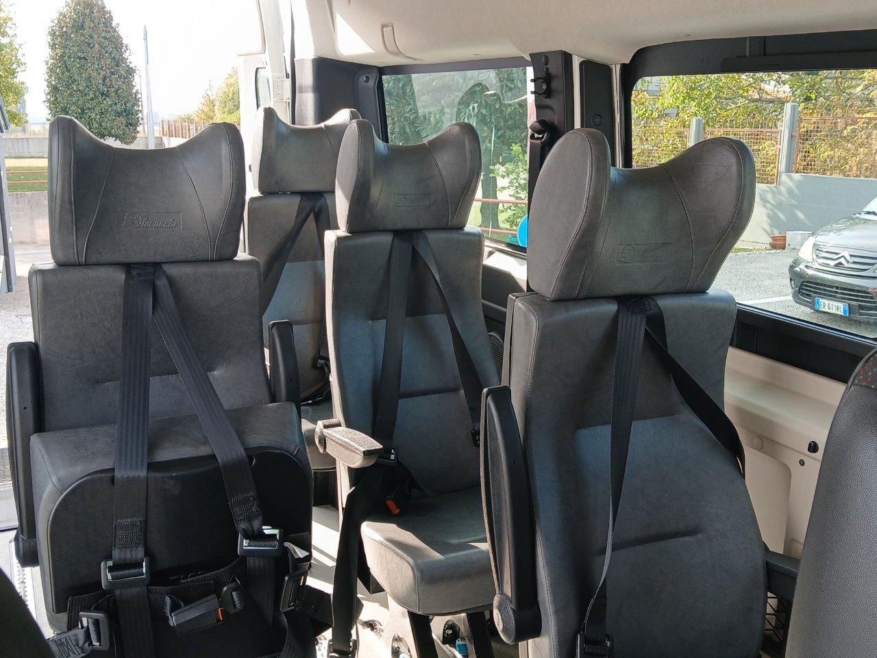 PEUGEOT Boxer 333 2.0 bluehdi 130cv L2H2 Comf.combi E6