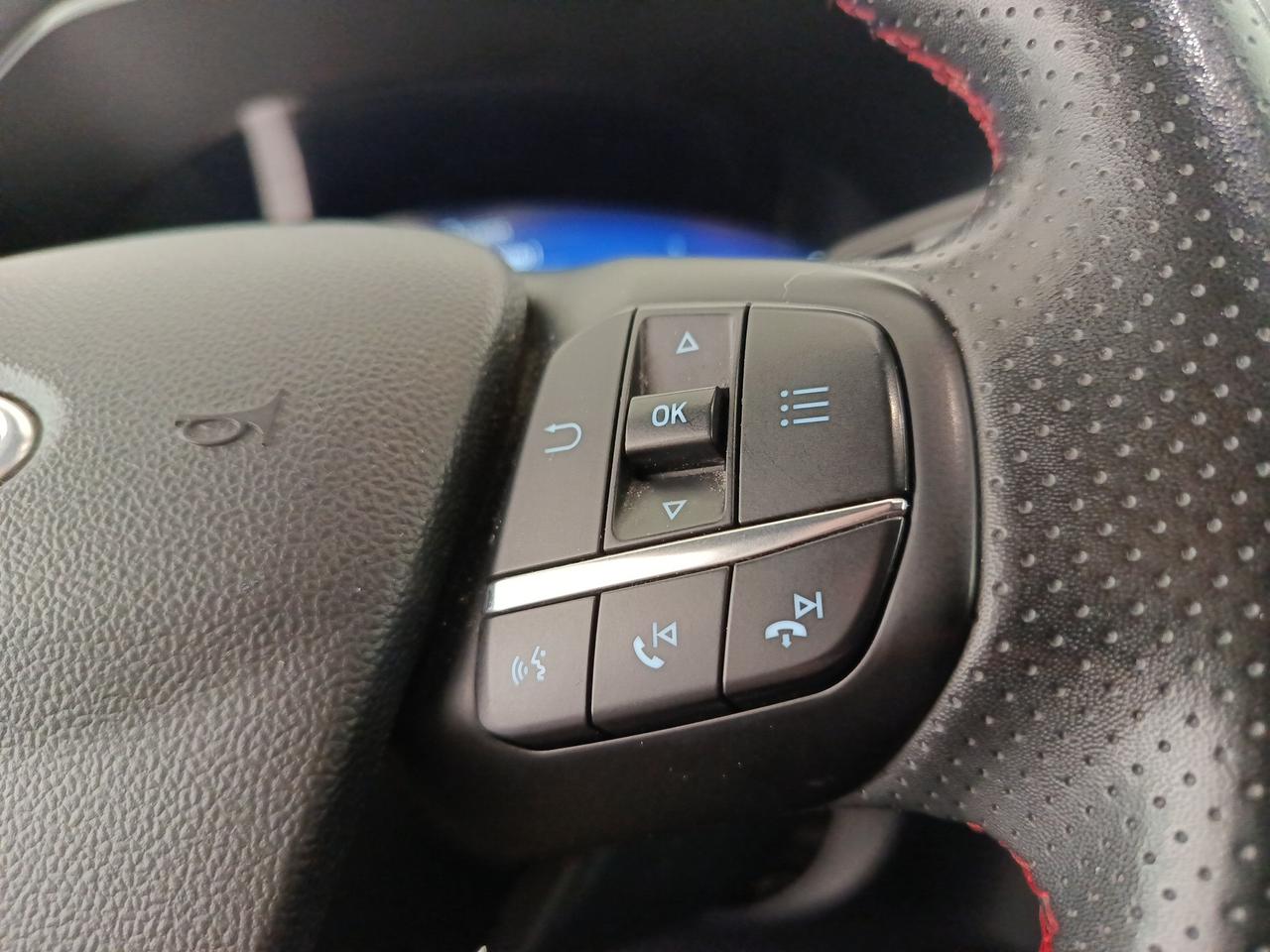 FORD Kuga 3ª serie - Kuga 1.5 EcoBlue 120 CV aut. 2WD ST-Line Des
