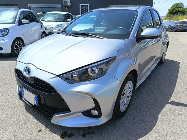 TOYOTA Yaris YARIS 1.5 HYBRID ACTIVE