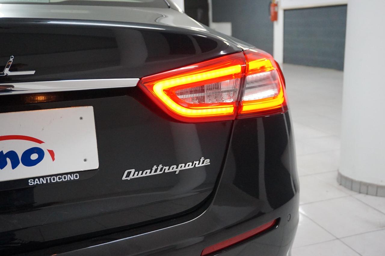 Maserati Quattroporte V6 Diesel 275 CV Gransport