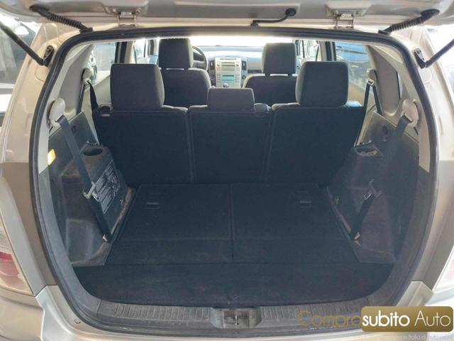 TOYOTA Corolla Verso 2.2 16V D-4D Luna 7pti