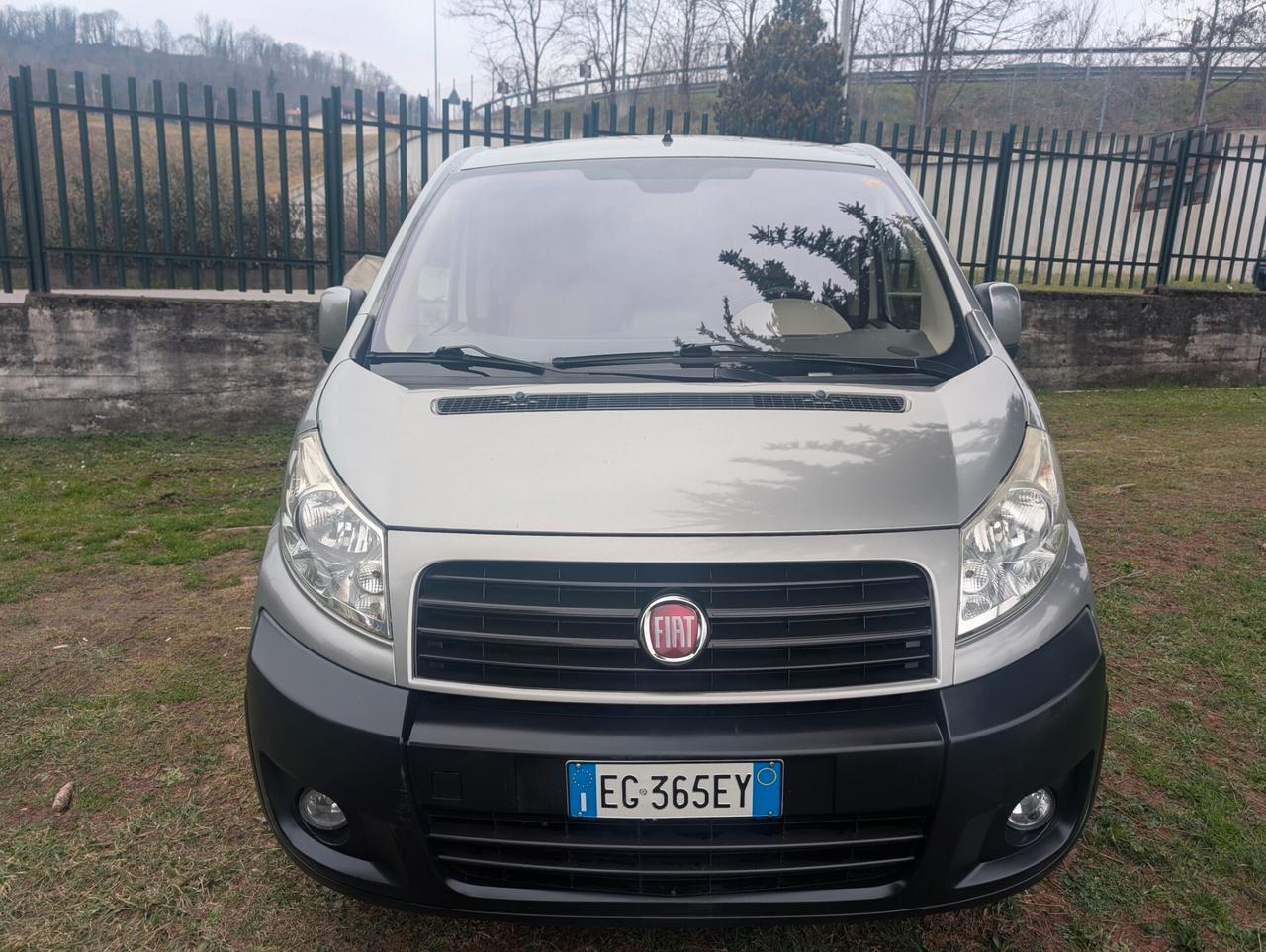 Fiat Scudo 2.0 MJT DPF PC Panorama Executive 8 posti con sollevatore carrozzina