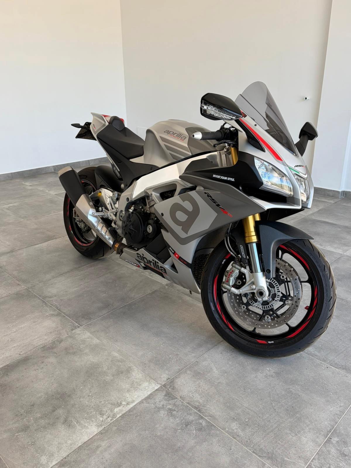 Aprilia RSV4 RR