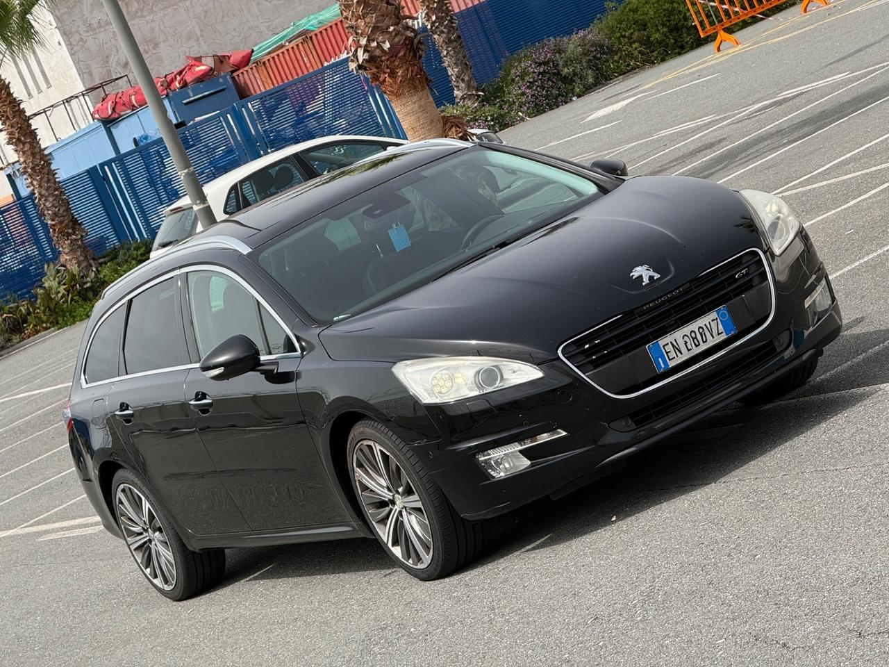 Peugeot 508 2.2 HDi 204CV-GT LINE-FULL-PERMUTABILE