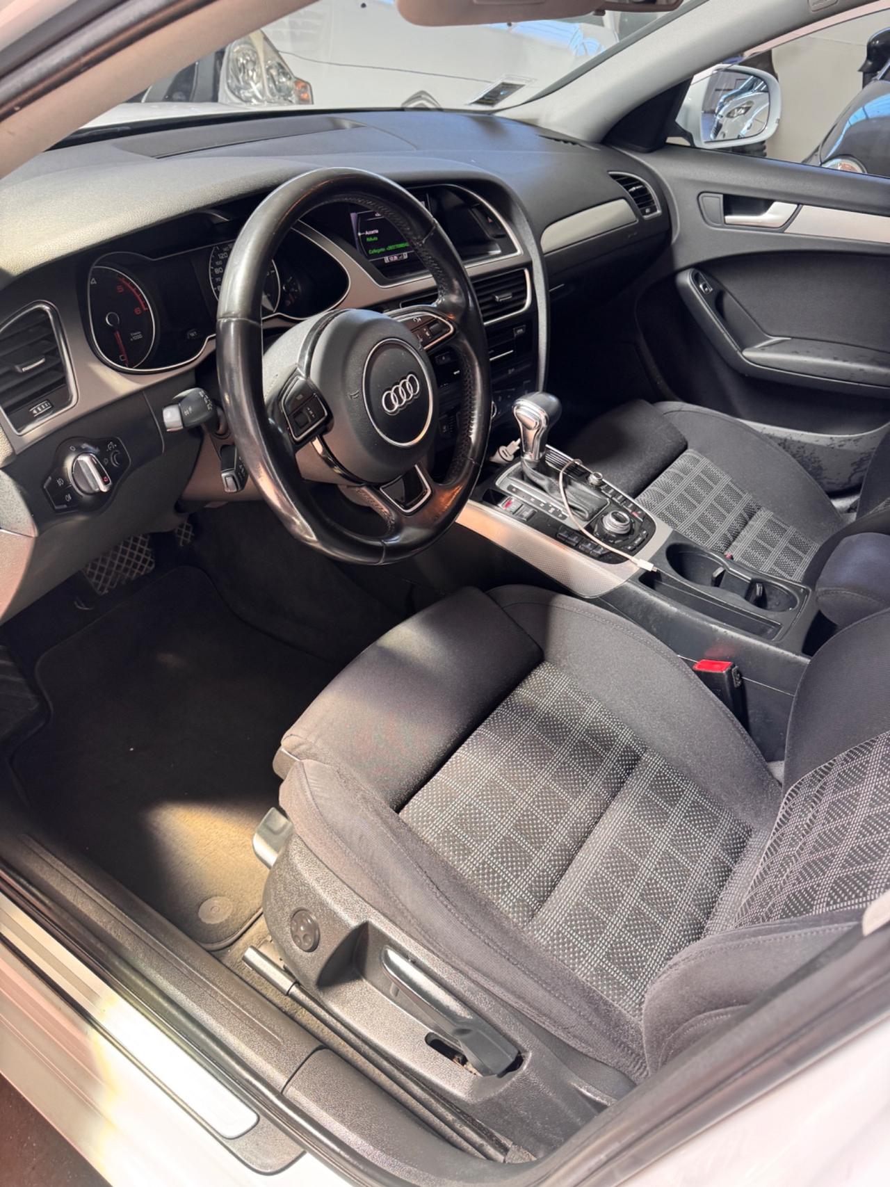 Audi A4 2.0 TDI 150 CV multitronic Tetto Panoramico