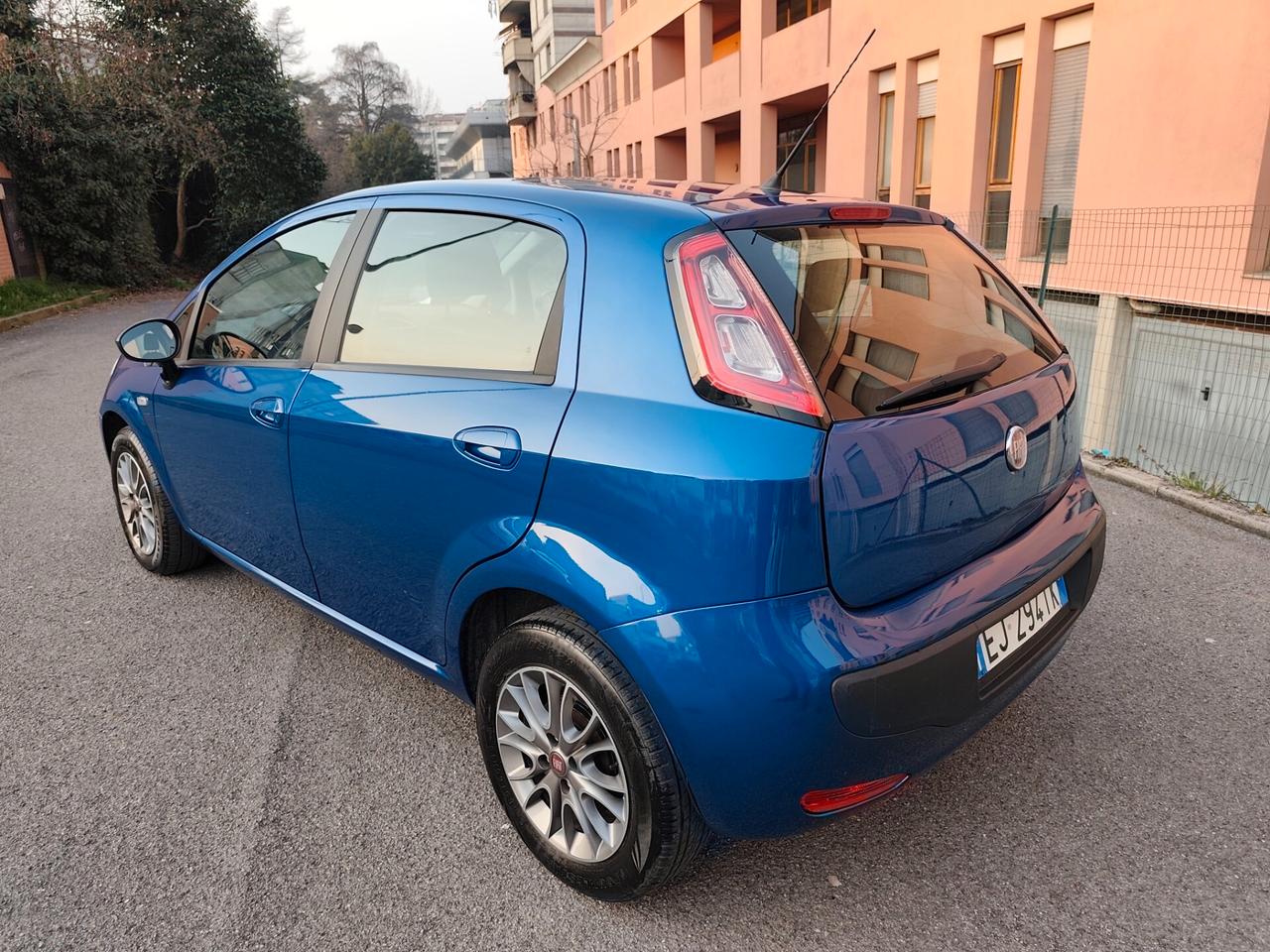 Fiat Punto Evo 1.4 Benz GPL 5 porte neopatentati