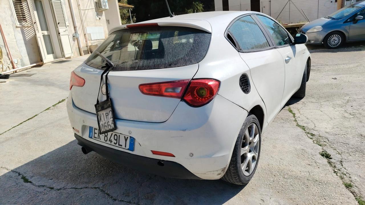 Alfa Romeo Giulietta 1.6 JTDm-2 105 CV Progression