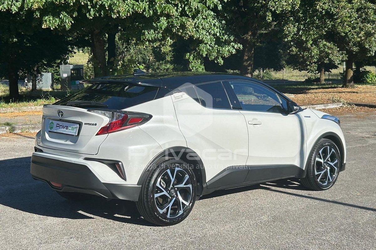 TOYOTA C-HR 1.8 Hybrid E-CVT Style