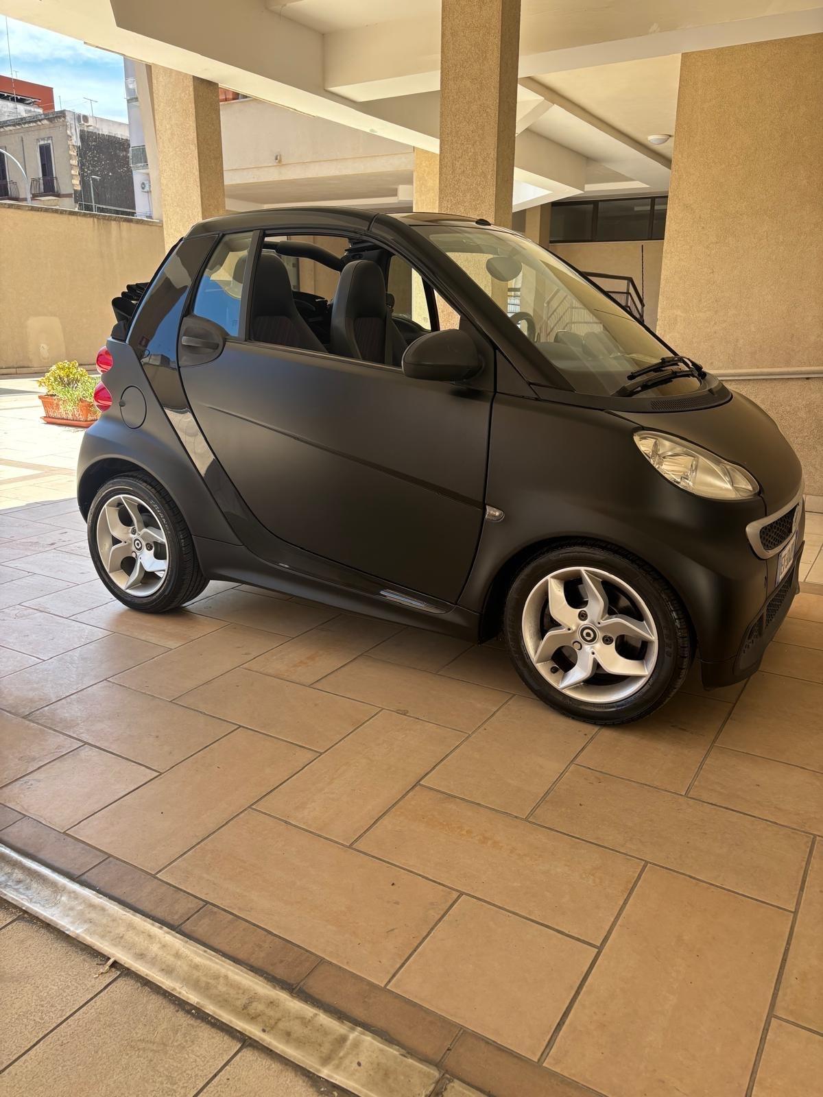 Smart ForTwo 1000 52 kW MHD cabrio pulse