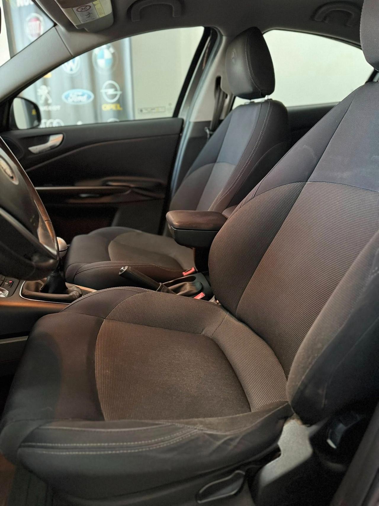 Alfa Romeo Giulietta 1.6 JTDm-2 105 CV Distinctive