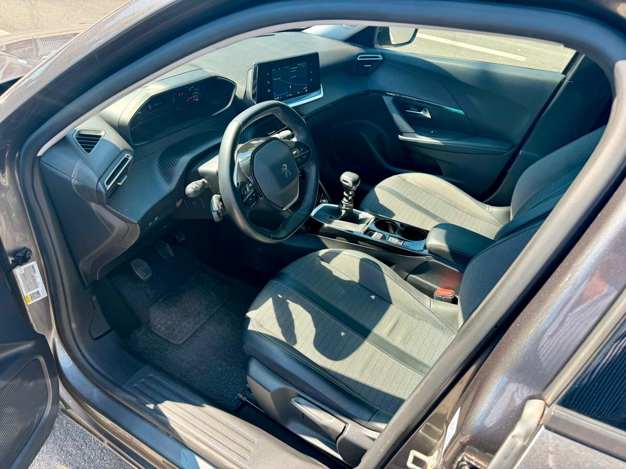 Peugeot 2008 1.5 BlueHDi 110CV GT