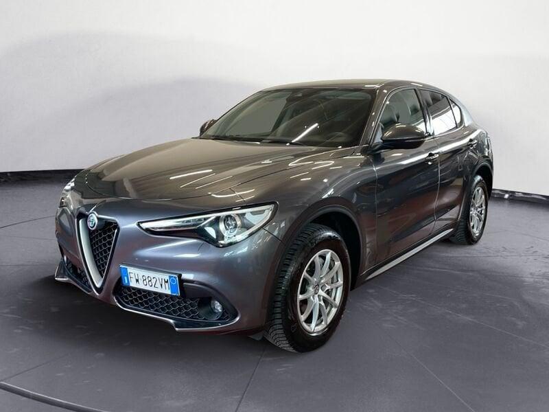 Alfa Romeo Stelvio 2.2 Turbo Diesel 190CV AT8 Q4 Business