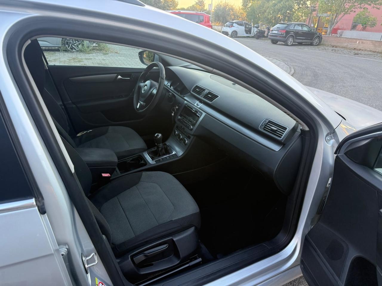 Volkswagen Passat 1.6 TDI Comfortline BlueM. Tech.