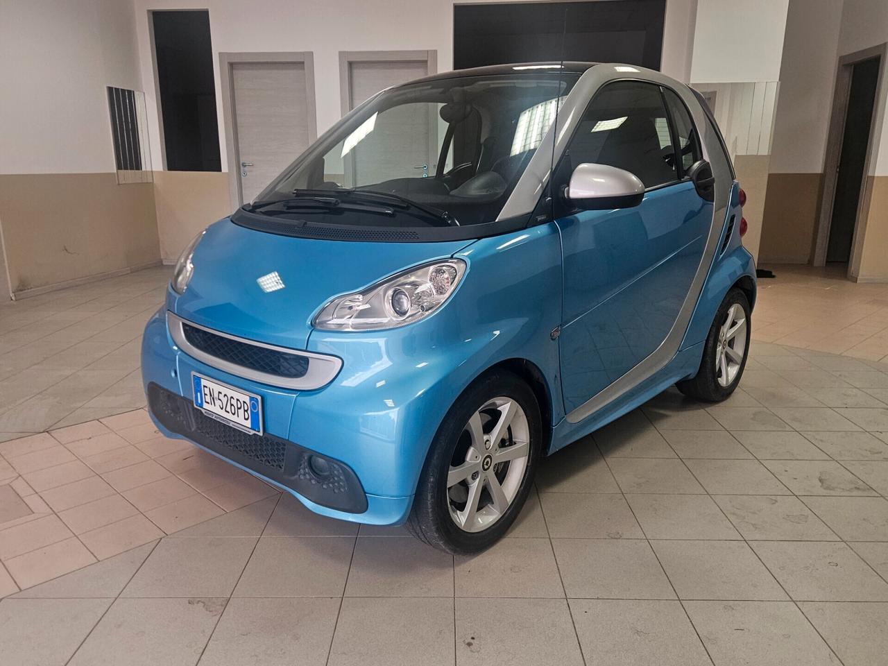 Smart ForTwo 800 40 kW coupé passion cdi