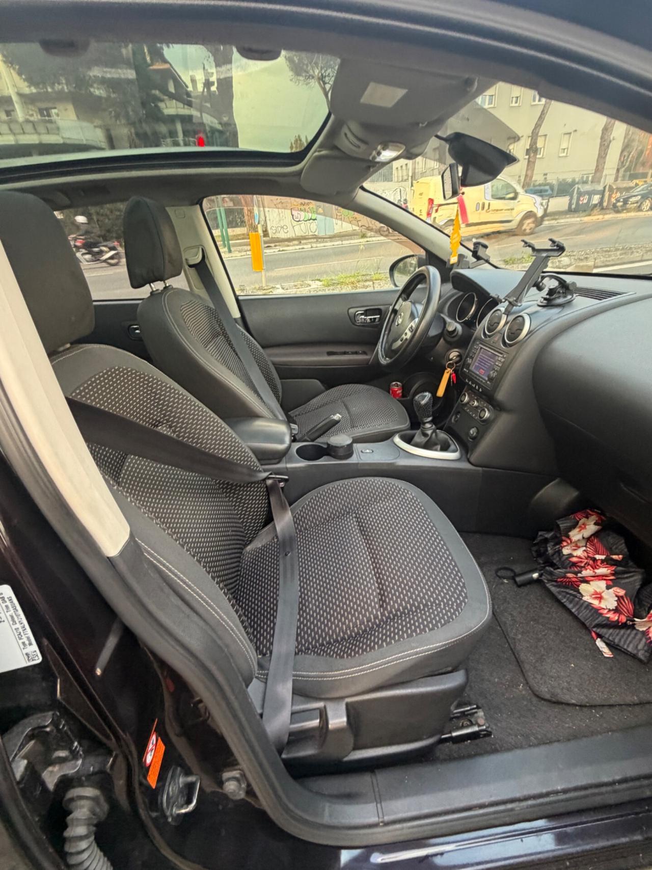 Nissan Qashqai 1.5 dCi DPF Tekna ,Manuale Navi Camera tetto