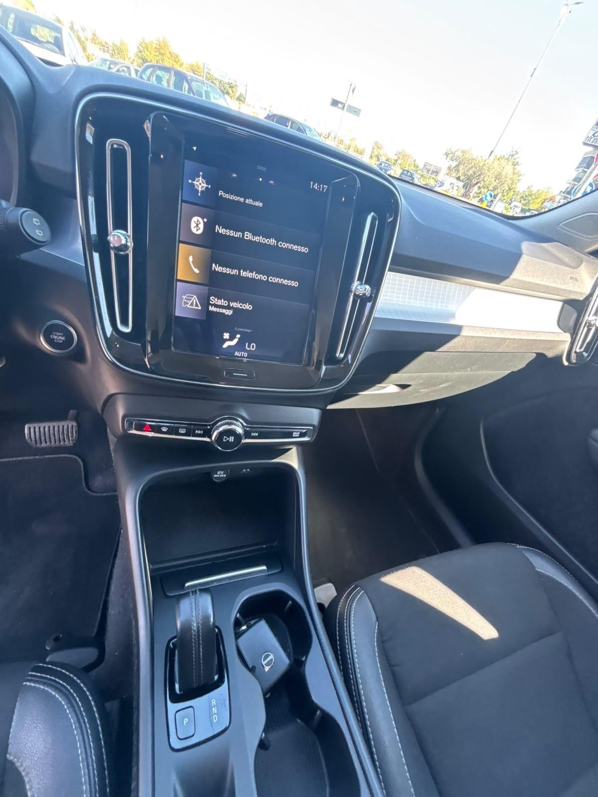 Volvo XC40 D4 AWD Geartronic Business Plus