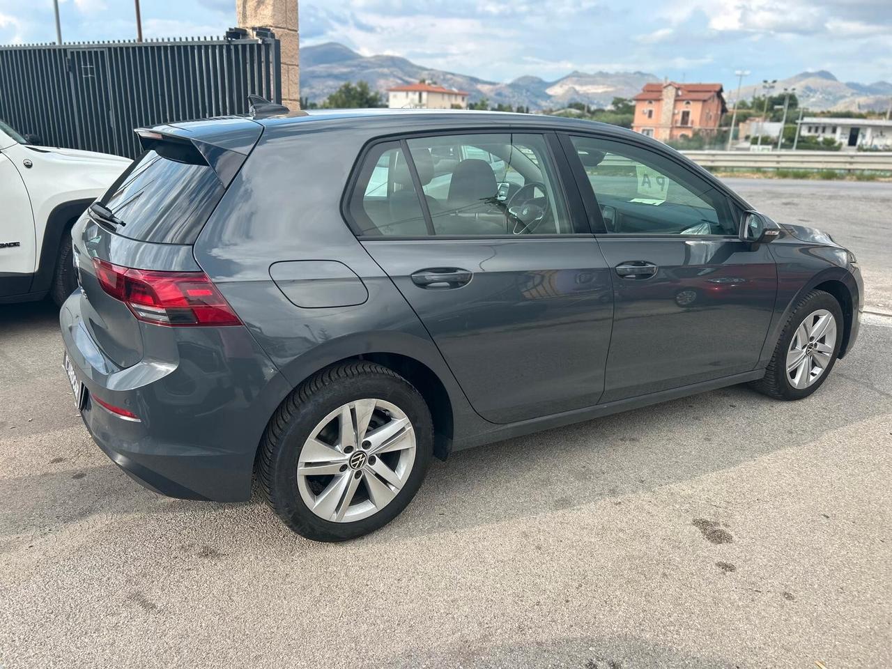 Volkswagen Golf 2.0 TDI SCR Style