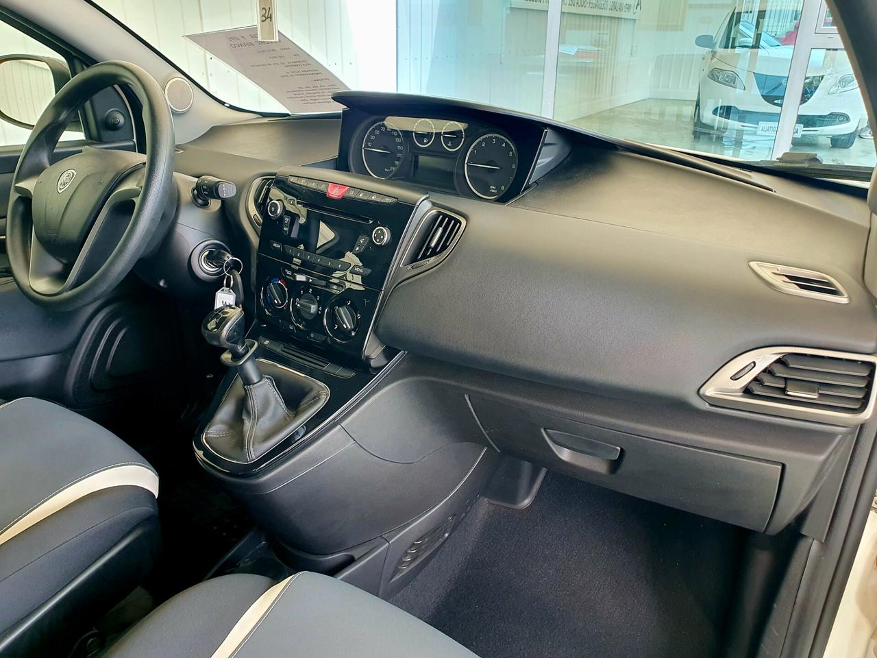 Lancia Ypsilon 1.2 GPL/BENZ. - 11/2014 - KM. 138.000
