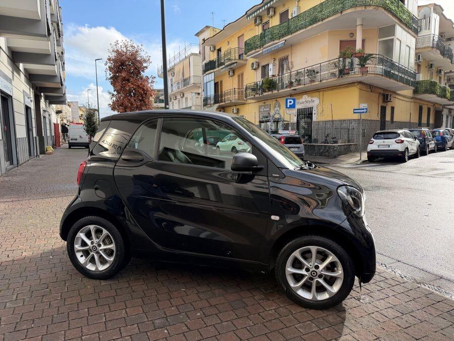 SMART FORTWO 1.0 PASSION AUTOM NUOVA CERTIFICATA