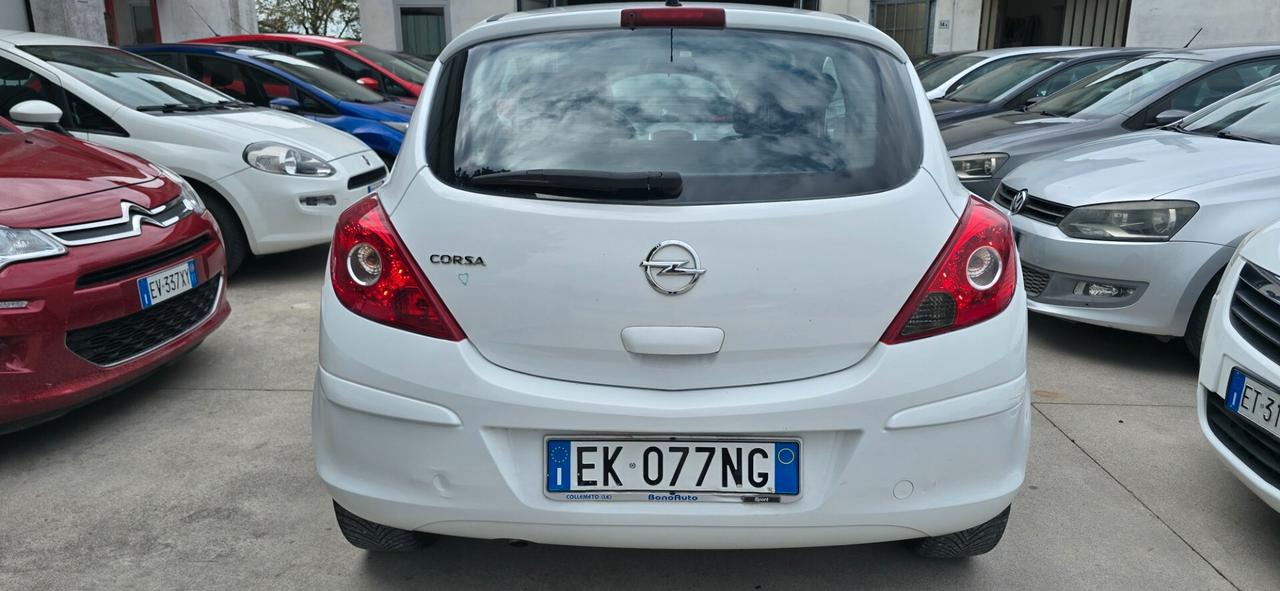 Opel Corsa 1.2 85CV 3 gas va. Sempre ok patentati