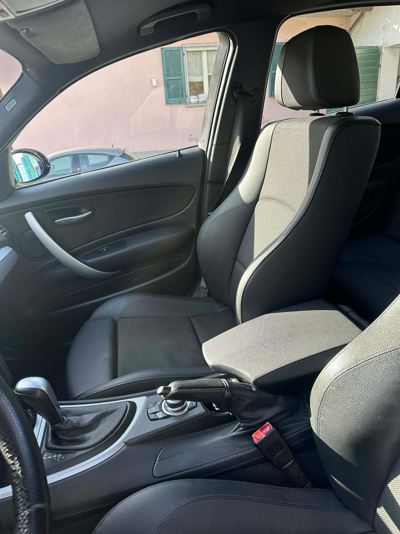 Bmw 120i 5P MSPORT KMCERT UNICOPR AUTOMATICA