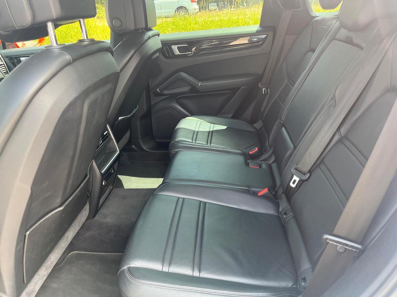 Porsche Cayenne 3.0 V6 E-Hybrid