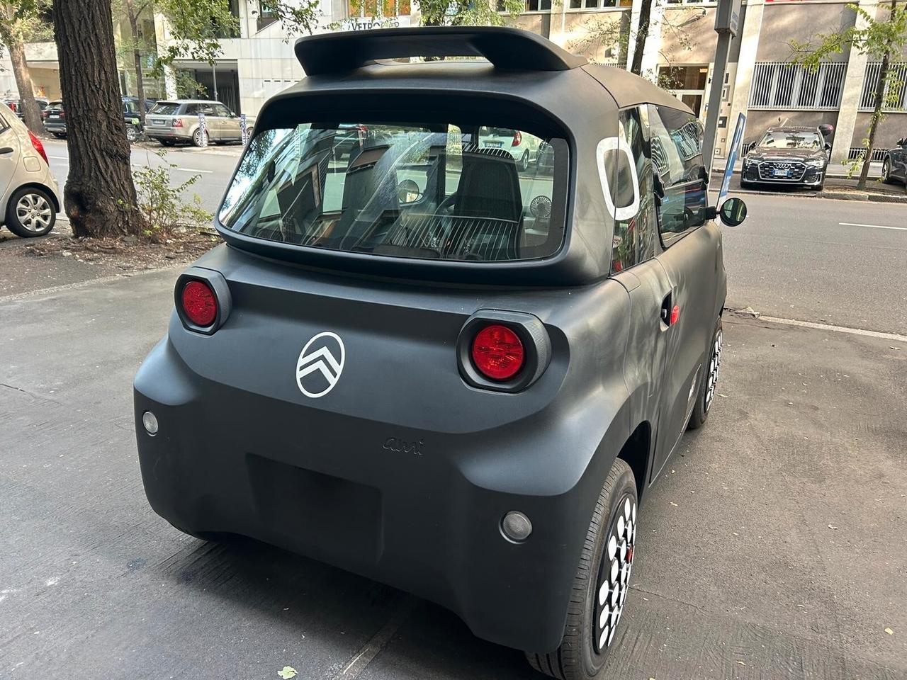 Citroen Ami Dark Side