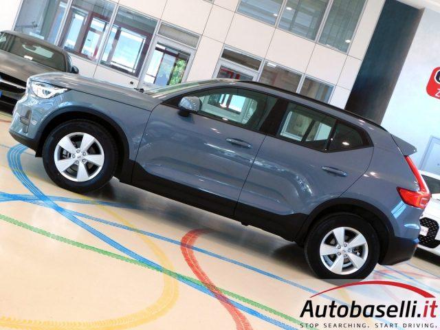 VOLVO XC40 T2 Essential