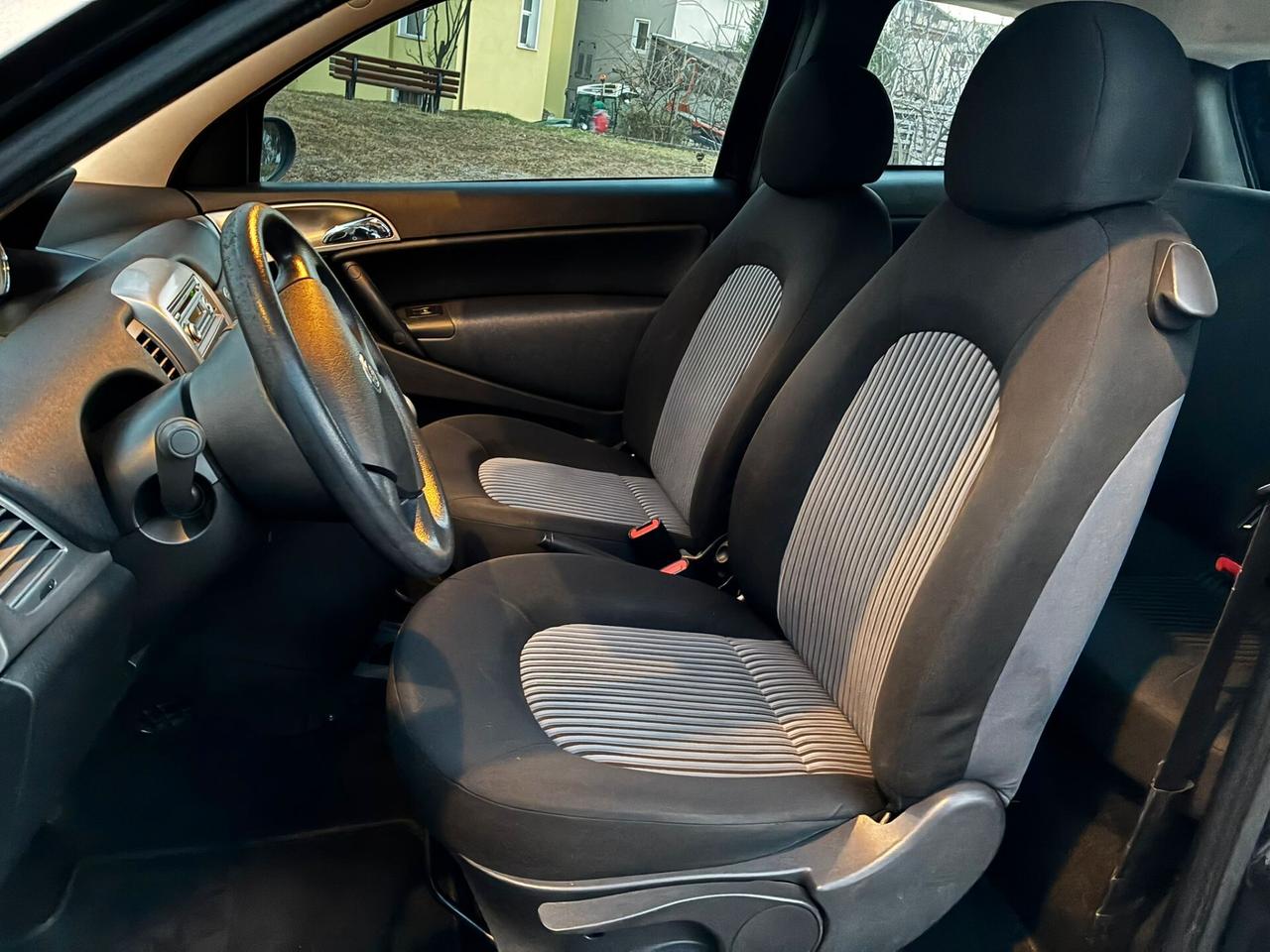 LANCIA YPSILON 1.2 ORO - NEOPATENTATI