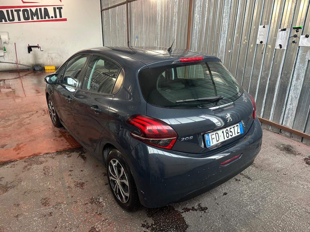 Peugeot 208 PureTech 82 5 porte Allure EURO 6