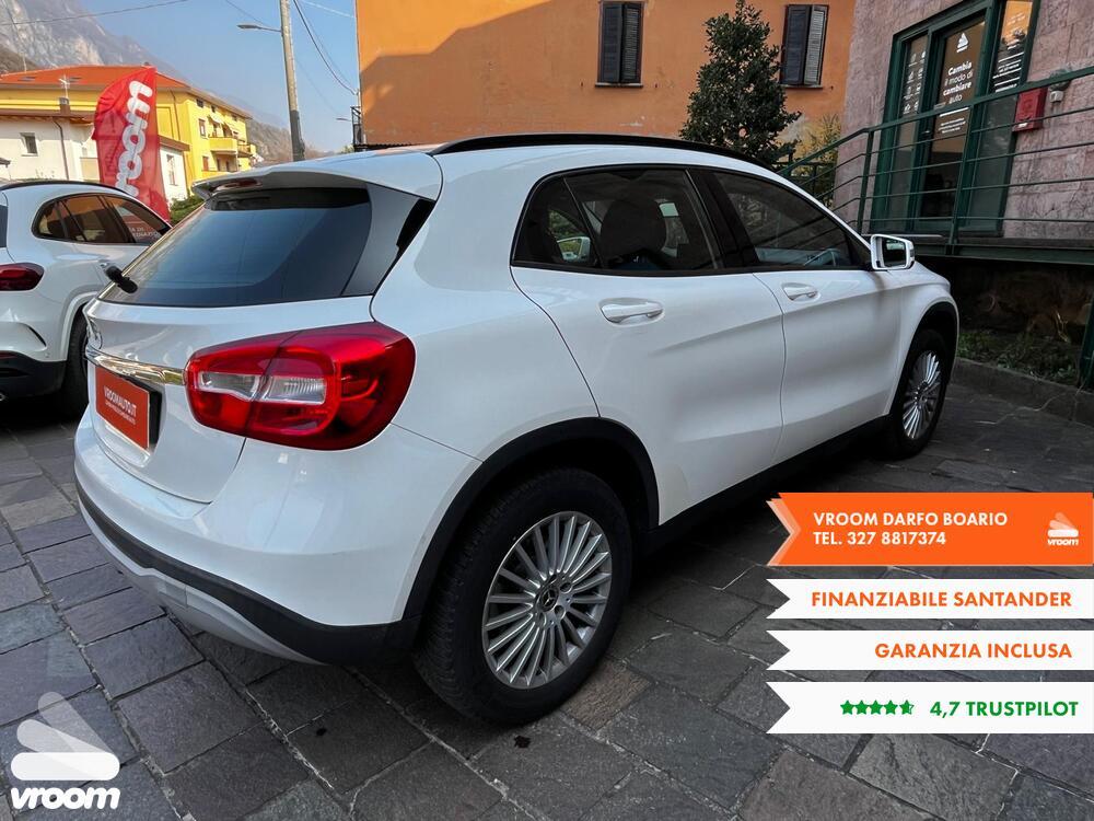 MERCEDES GLA (X156) GLA 200 d Automati...