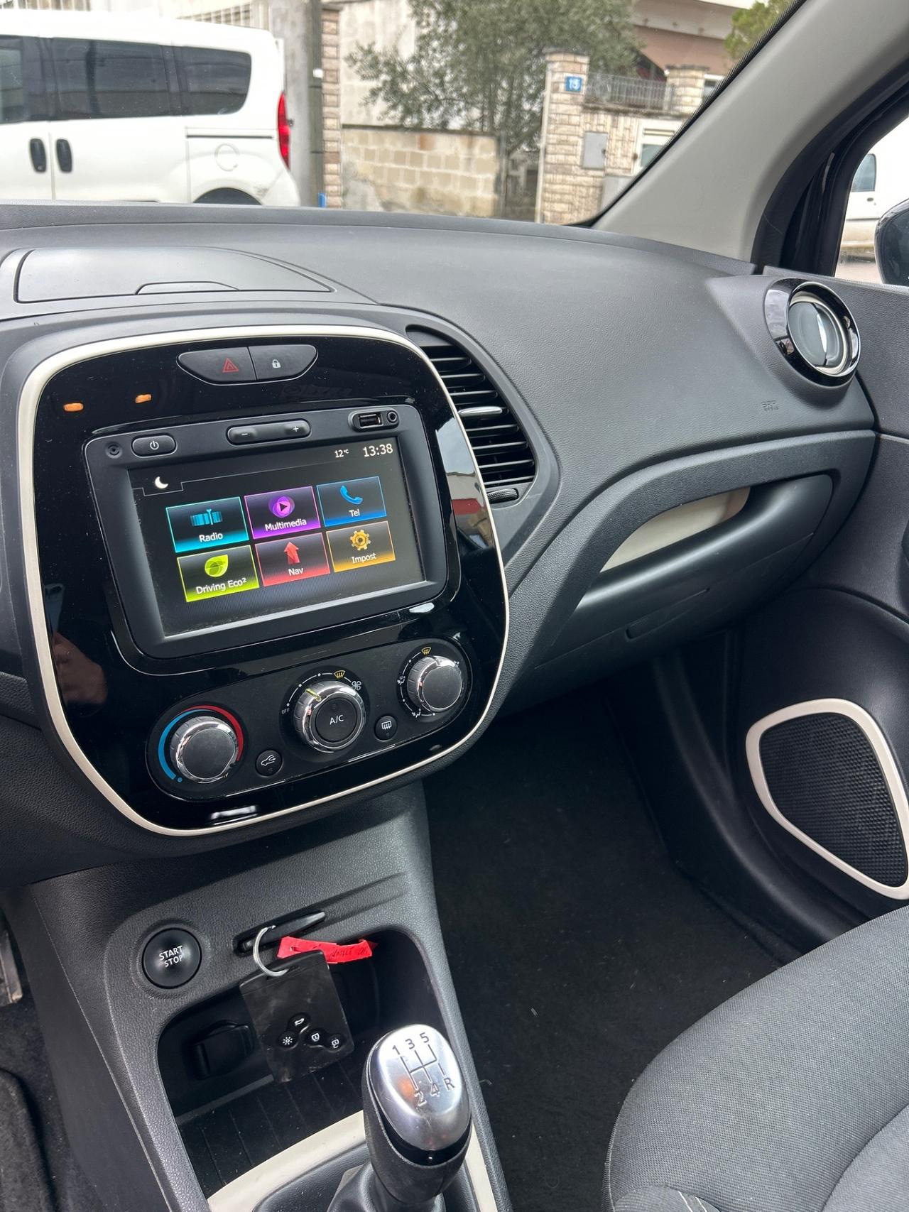 Renault Captur 1.5 90 CV-2019/NAVI