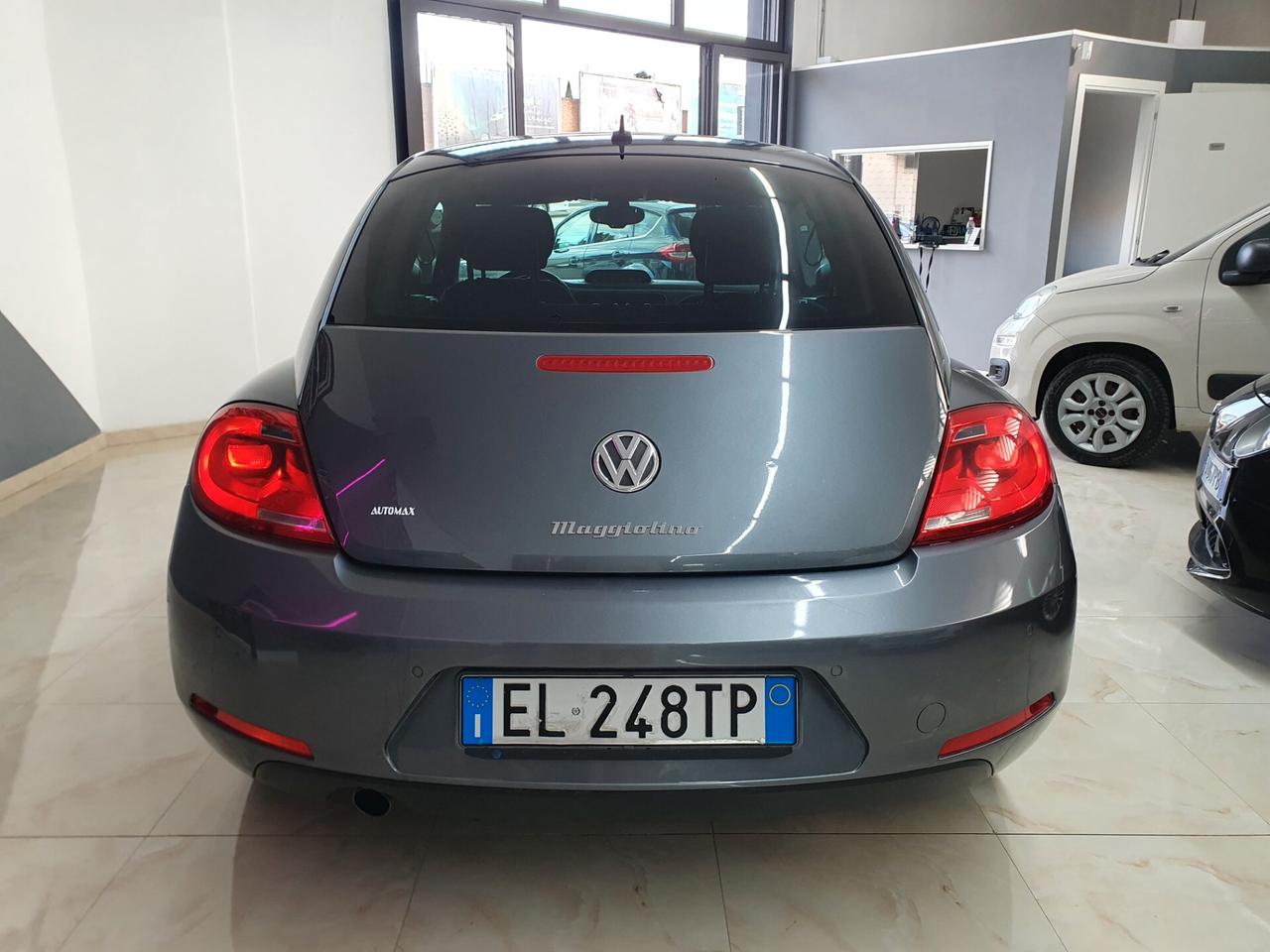 Volkswagen Maggiolino 1.6 TDI 105cv Design 2012
