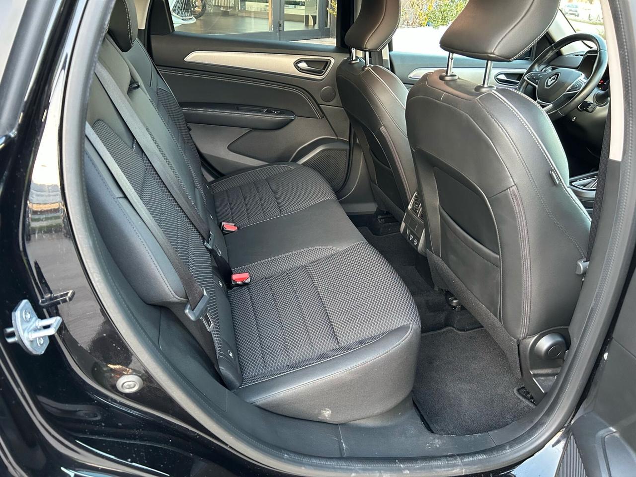 Renault Arkana Hybrid E-TECH 145 CV Intens NEOPATENTATI