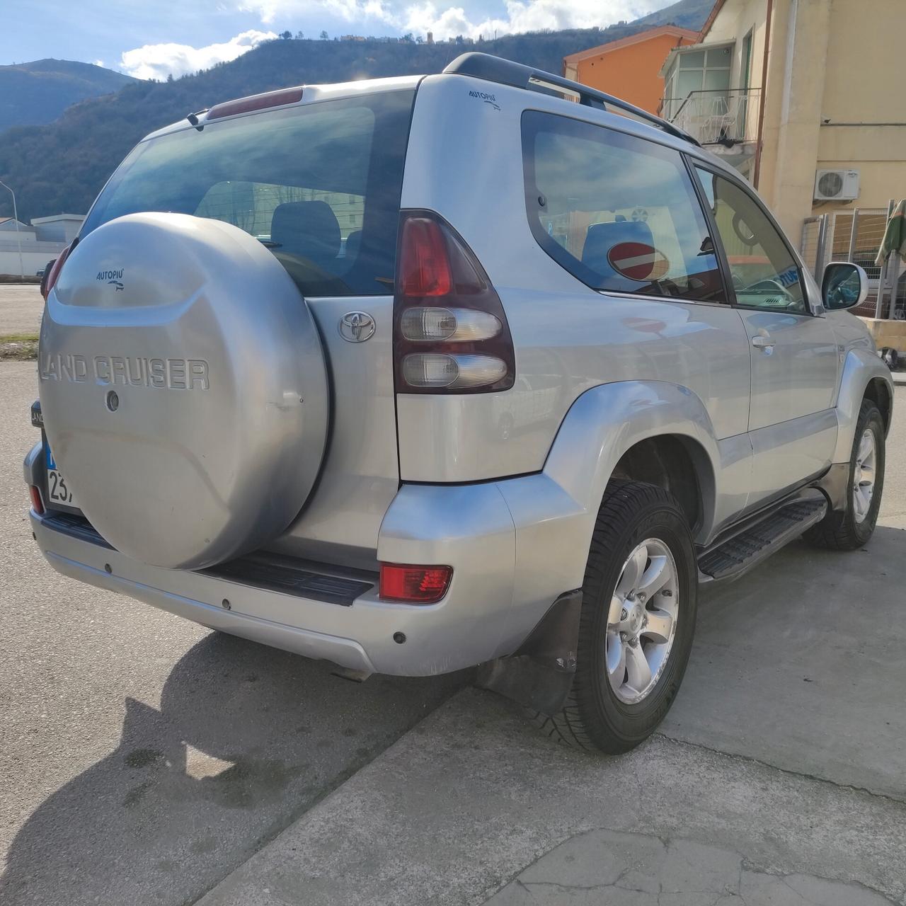 Toyota Land Cruiser 3.0 D-4D 16V cat 3 porte
