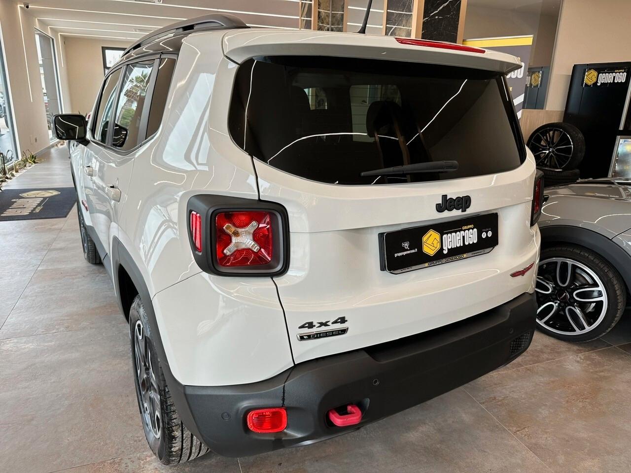 Jeep Renegade 2.0 Mjt 170CV 4WD Trailhawk 2015