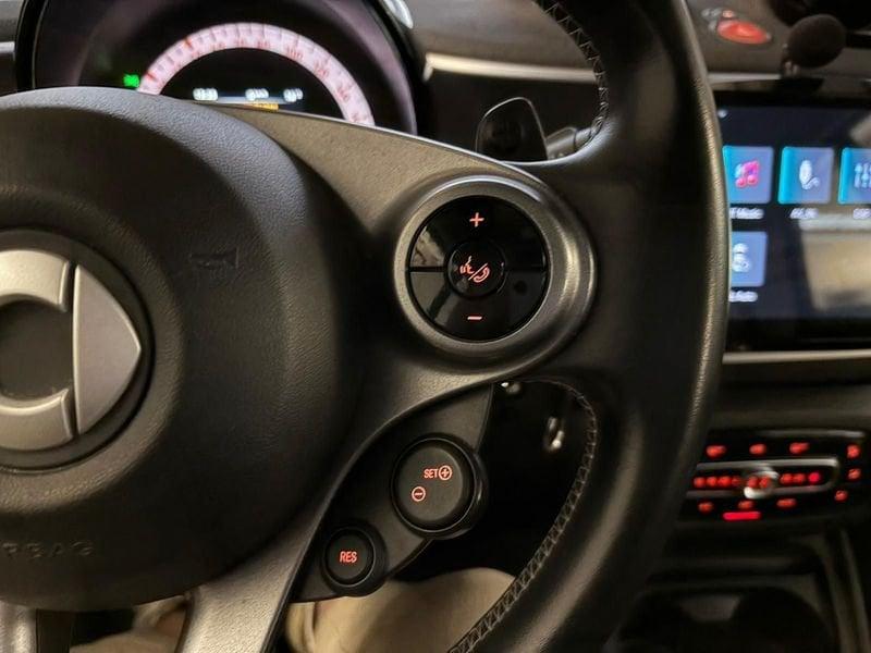 smart fortwo fortwo all. BRABUS 90 cv