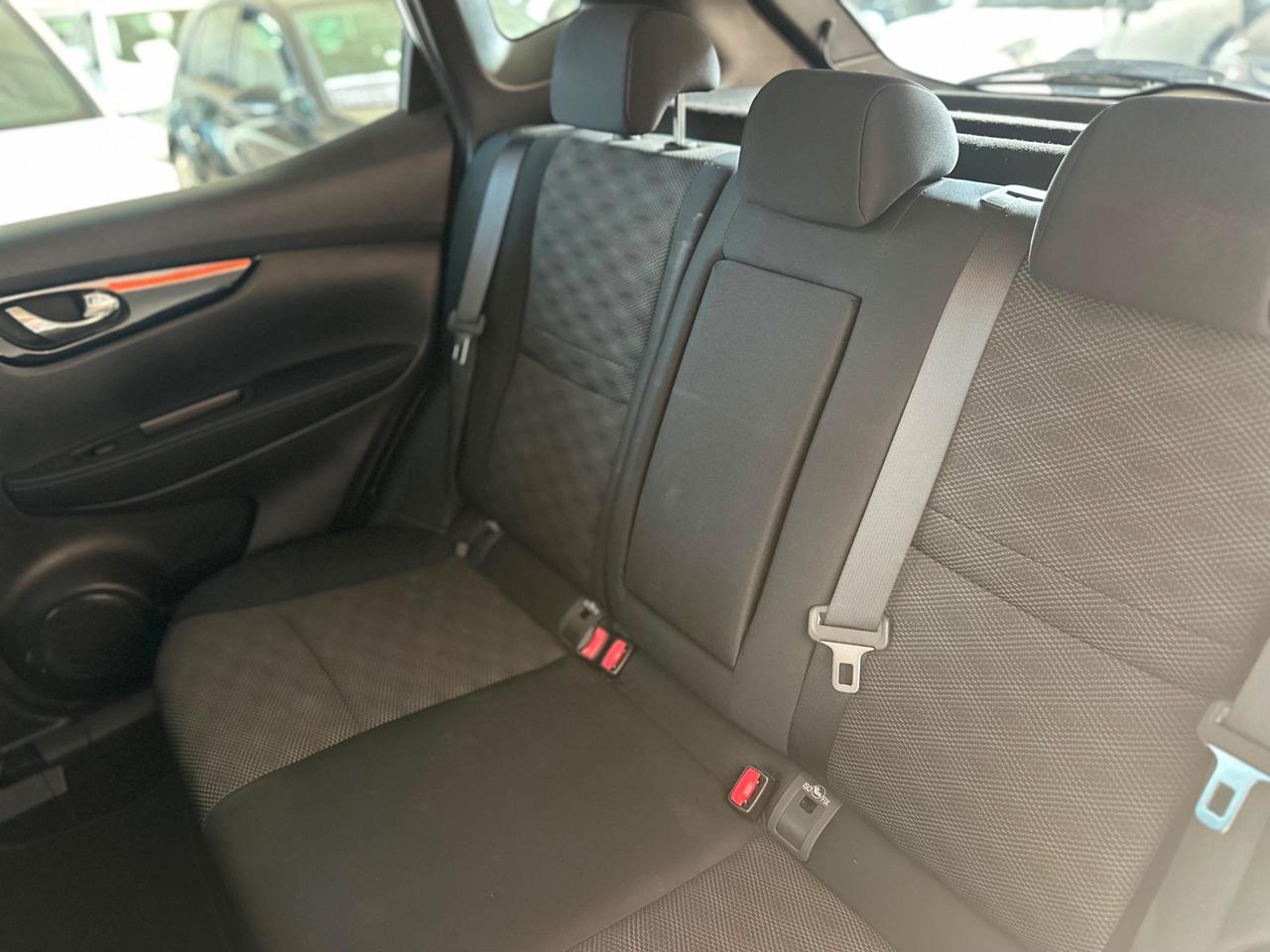 Nissan Qashqai 1.5 dCi Tekna NEOPATENTATI
