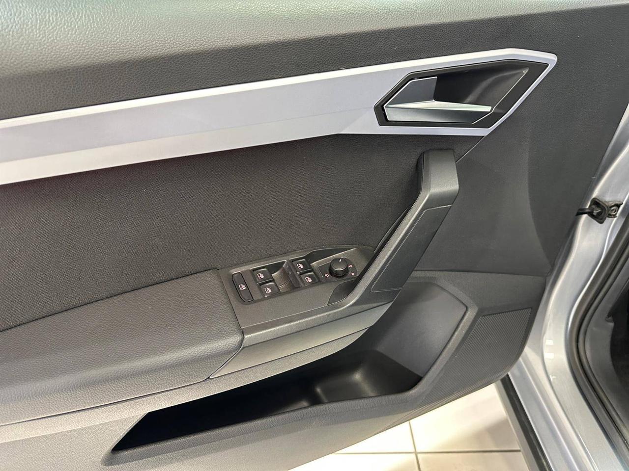 Seat Arona 1.0 ecotsi FR 95cv