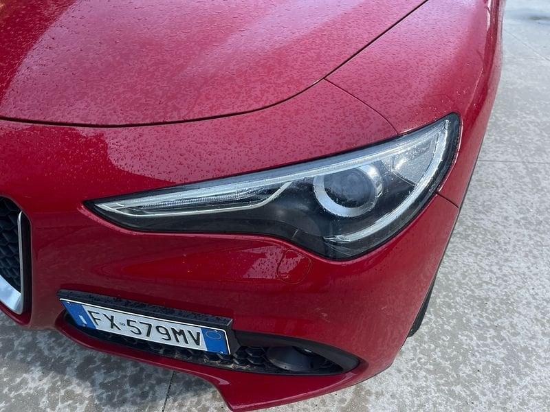 Alfa Romeo Stelvio 2.2 t Sport Tech rwd 160cv auto